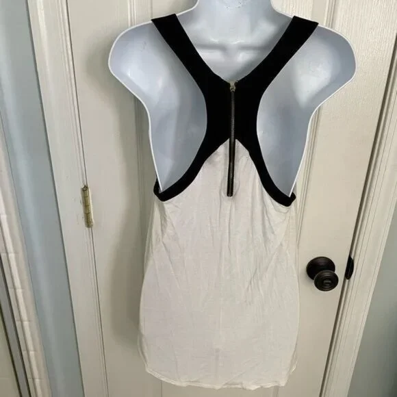 Express Tank Top Medium Mixed Media Sleeveless Old Money Minimalist Quiet Luxury - Picture 2 of 8